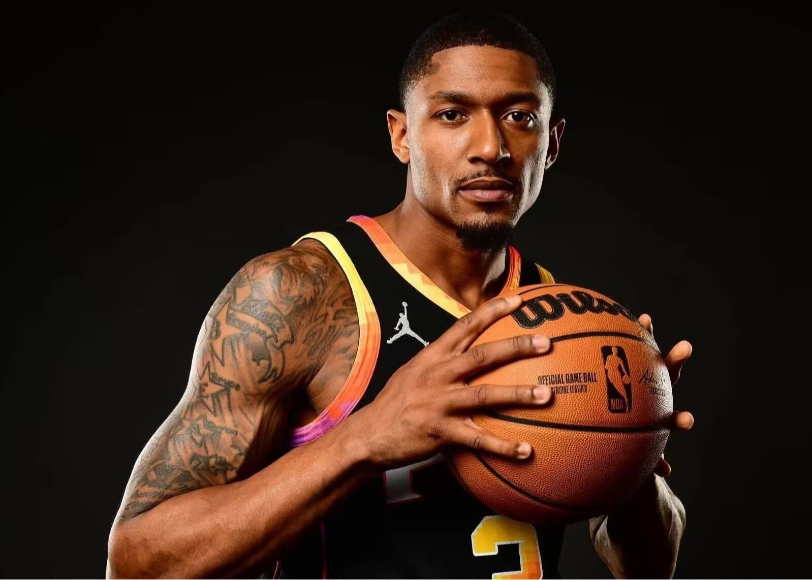 ?美记：面试太阳主帅的教练都被问如比尔还在名单上，该如何用他